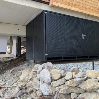 Zavěšený box na kola